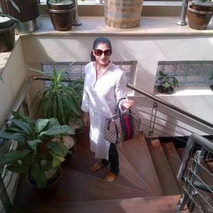 Meet your Posher, Annie